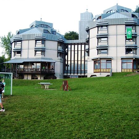 Hellmut-Wassmer-Jugendherberge Loerrach Exterior foto